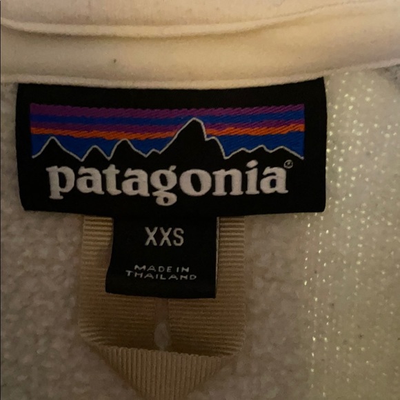 Patagonia Cream XXS quarter zip! - Picture 3 of 5